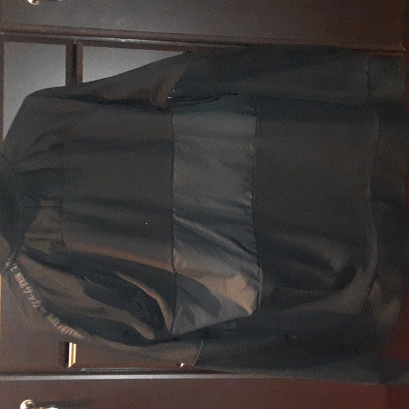 Nike Jacket - Picture 4 of 5